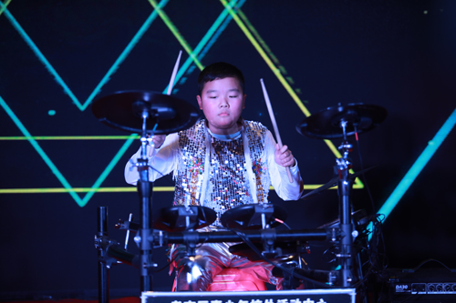 大禹漢光2018年“同心同行，共創(chuàng)未來”主題年會圓滿成功