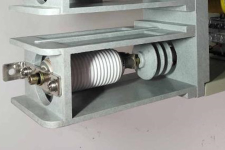 怎樣解決真空滅弧室漏氣？定期檢測有必要！