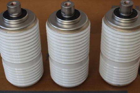 影響真空開關(guān)管價格的因素有哪些？